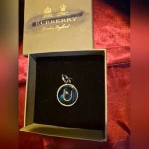 NEW in BOX 🎁🐎 BURBERRY of LONDON 🐎🎁 925 SILVER & CRYSTAL 'U' PALLADIO CHARM